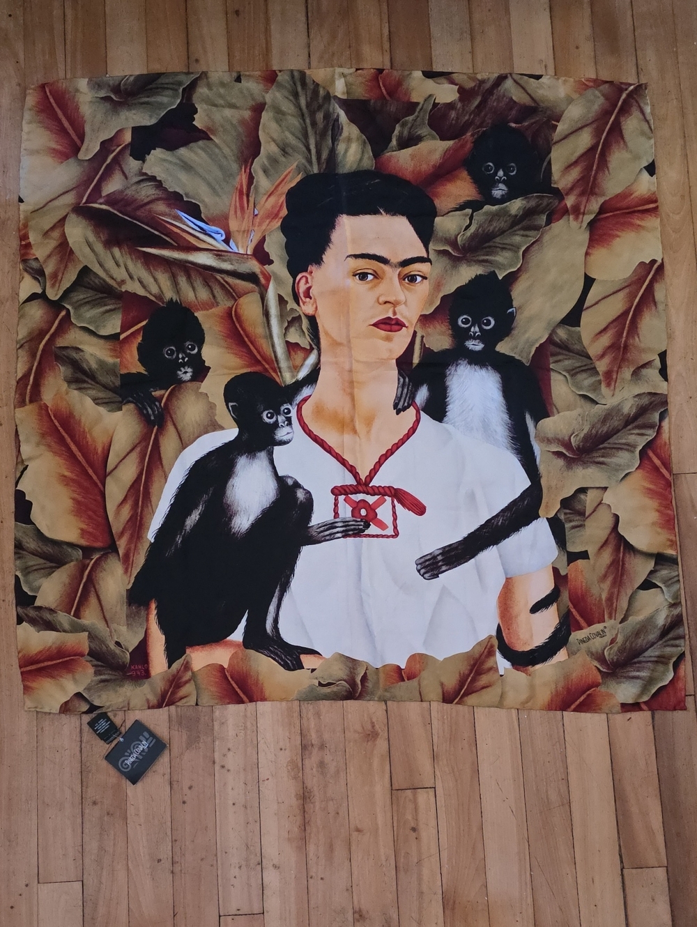 FRIDA KHALO Iconic Self Portrait Monkey Conversation BNWT - SILK SCARF